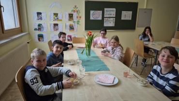 7c99599e-ebd3-4730-96fb-0dfb4d39df94